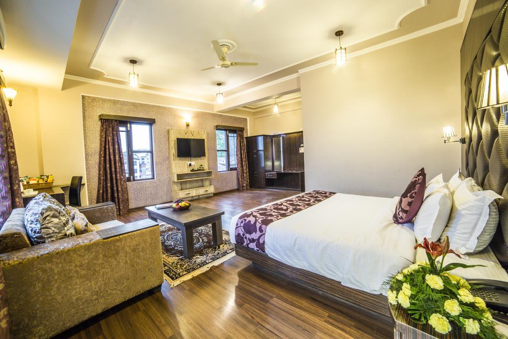 Palette - Solar Residency Srinagar (Jammu and Kashmir) Exterior photo