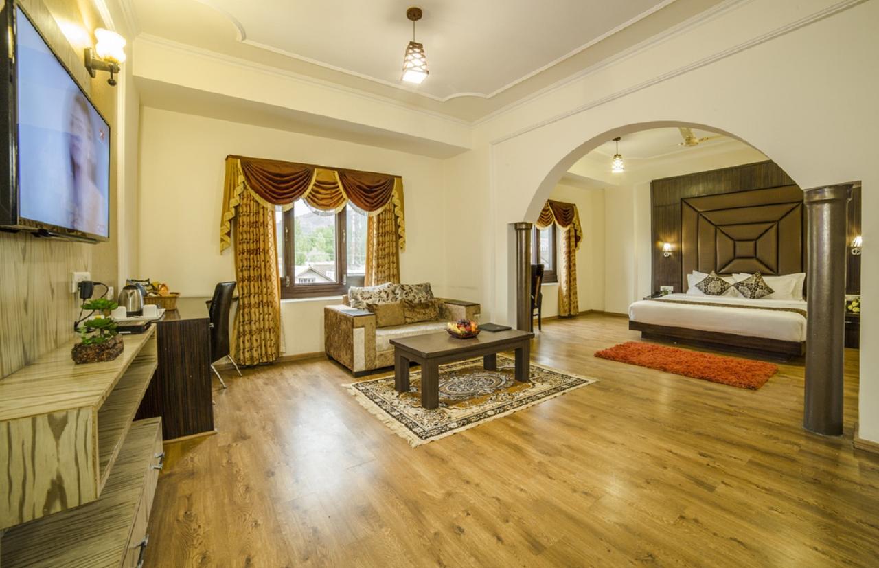 Palette - Solar Residency Srinagar (Jammu and Kashmir) Exterior photo